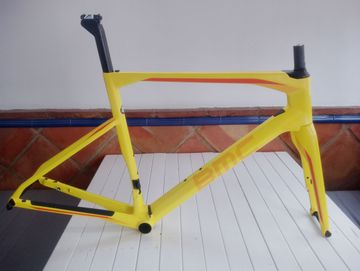 BMC roadmachine 02 2017 Frameset 2017 Road & Gravel usato