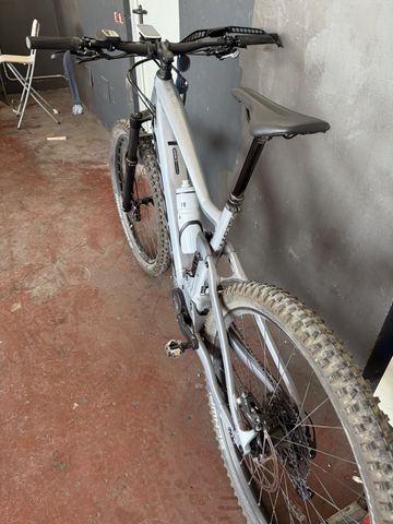 Used Scott Genius 930 2022 2022 Mountainbike, Light Gray, 29 — image 5 of 9
