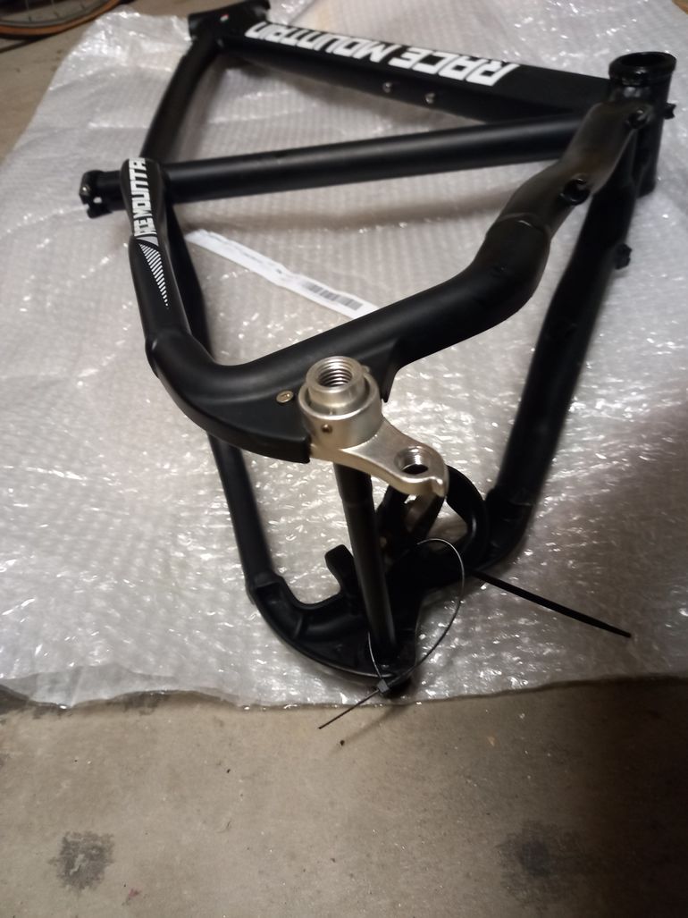 Used RACE MOUNTAIN R 29 - ALLOY - 2021 Frameset 2022 Mountainbike, Light Gray — image 2 of 8