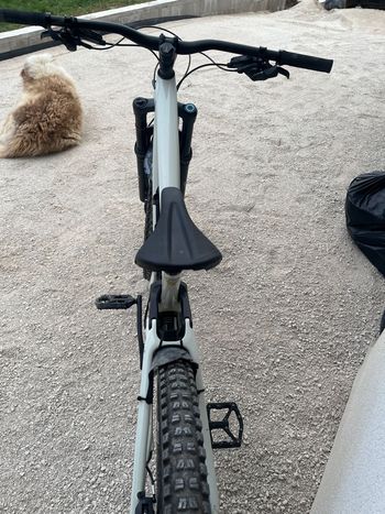 Used Specialized Enduro Elite 2022 2022 Mountainbike — image 8 of 8
