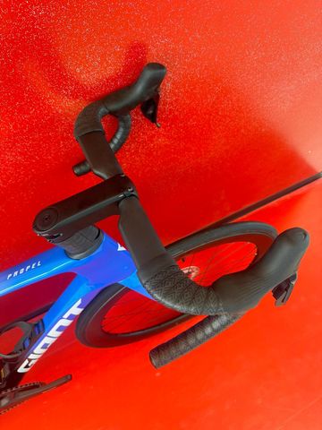 Gebrauchtes Giant Propel Advanced Pro 0 2024 2024 Road & Gravel, Blau — Bild 4 von 11