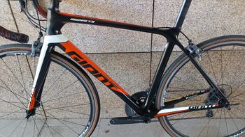 Used Giant TCR Advanced Pro 1 2016 2016 Road & Gravel, Black — image 6 of 7