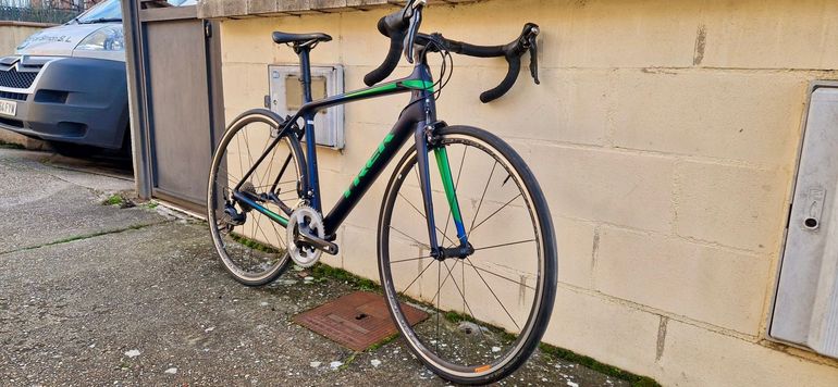 Used Trek Émonda SL 5 2018 2018 Road & Gravel, Blue — image 4 of 7