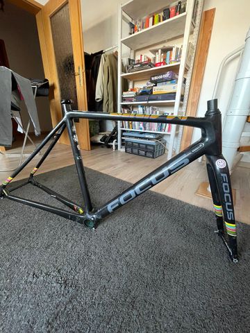 Focus MARES 9.7 2019 Frameset 2019 Road & Gravel usato
