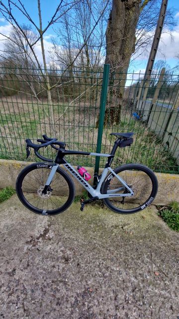 Tweedehands Menet Cycles Custom Shimano 105 Di2 2024 Road & Gravel — afbeelding 5 van 12