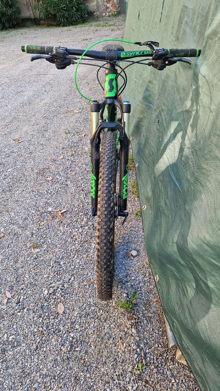 Used Scott Scale Shimano Deore XT 2016 Mountainbike — image 2 of 6
