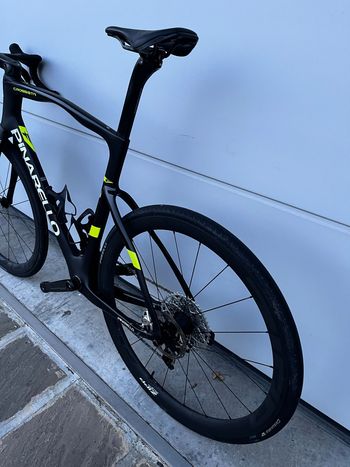 Used Pinarello Crossista SRAM Red eTap AXS 2023 Road & Gravel, Schwarz — image 6 of 11
