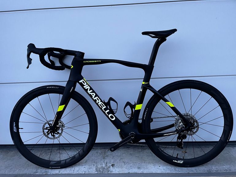 Used Pinarello Crossista SRAM Red eTap AXS 2023 Road & Gravel, Schwarz — image 2 of 11