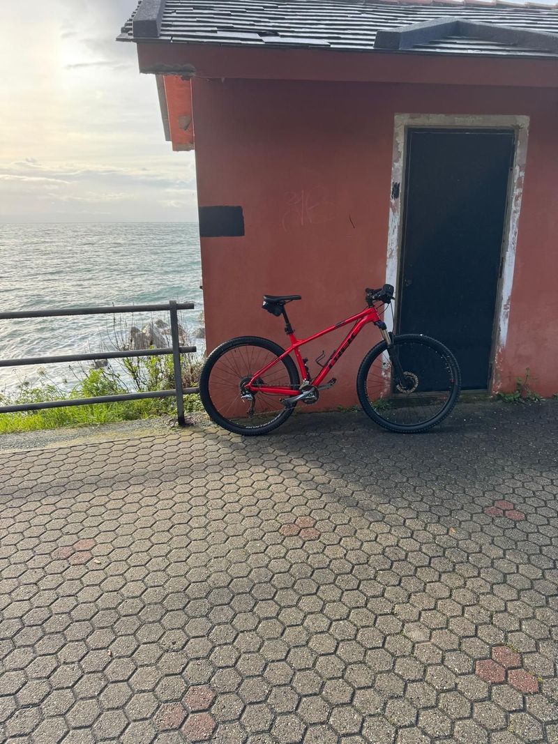 Used Trek X-Caliber 7 2018 2018 Mountainbike, Red, 27.5, 29 — image 16 of 16