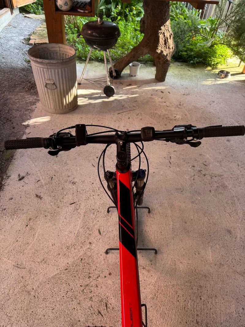 Used Trek X-Caliber 7 2018 2018 Mountainbike, Red, 27.5, 29 — image 7 of 16