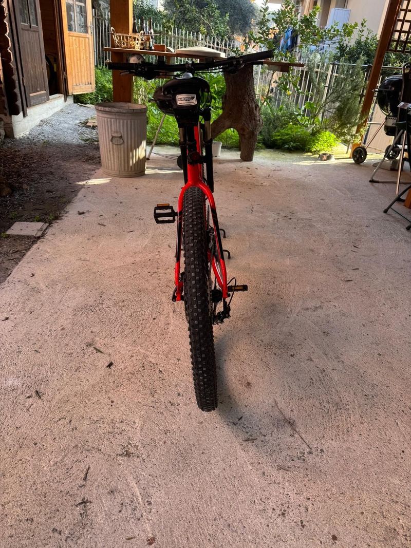 Used Trek X-Caliber 7 2018 2018 Mountainbike, Red, 27.5, 29 — image 13 of 16