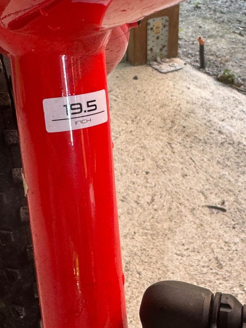 Used Trek X-Caliber 7 2018 2018 Mountainbike, Red, 27.5, 29 — image 6 of 16
