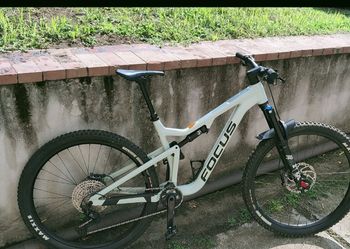 Focus, Jam Shimano Deore XT