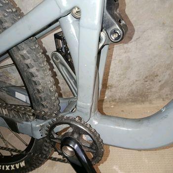 Used Focus Thron Shimano Deore 2023 Mountainbike, Light Gray — image 9 of 20