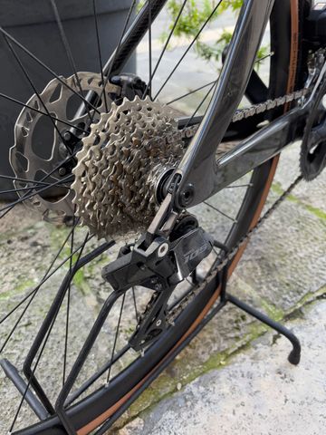 Brugt Scott Foil Shimano 105 Di2 2023 Road & Gravel — billede 3 af 15
