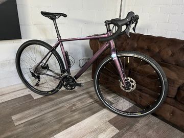 Cannondale TOPSTONE 2 VIOLETA 2022 Road & Gravel usato