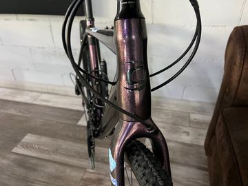 Tweedehands Cannondale TOPSTONE 2 VIOLETA 2022 Road & Gravel — afbeelding 8 van 16