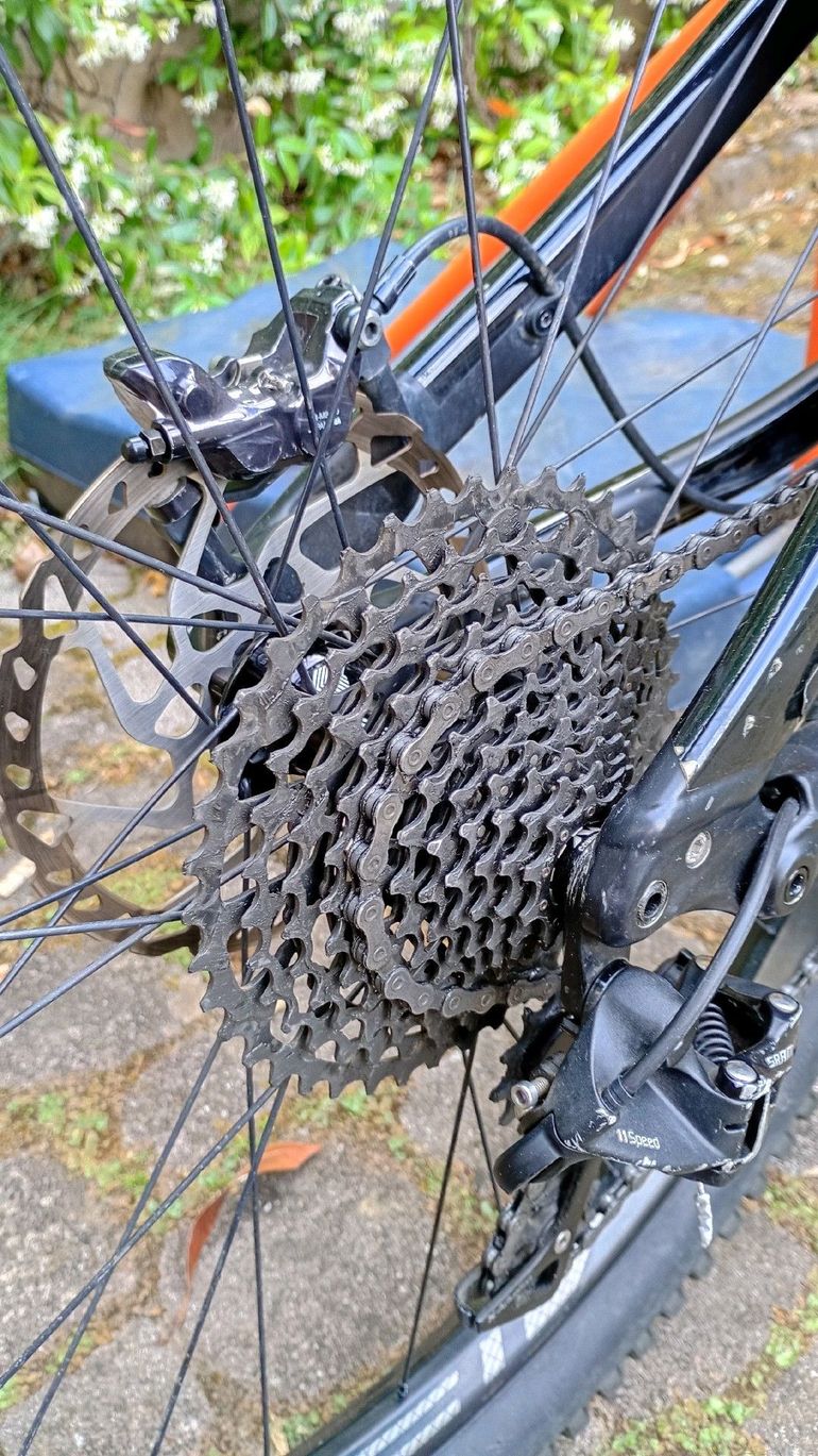 Used Specialized Stumpjumper SRAM GX 2017 Mountainbike, Nero — image 19 of 19