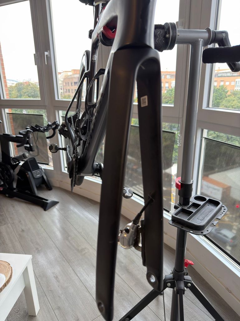 Used Specialized Tarmac Frameset 2020 Road & Gravel — image 5 of 12