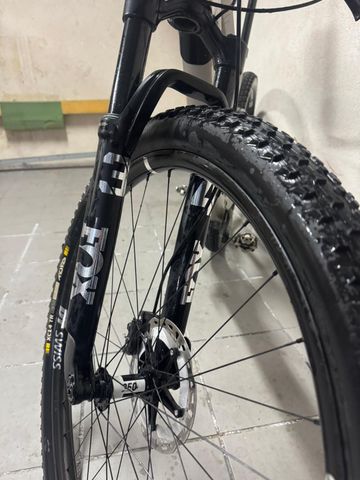 Used BMC Fourstroke SRAM GX Eagle AXS 2021 Mountainbike, Light Gray — image 4 of 4