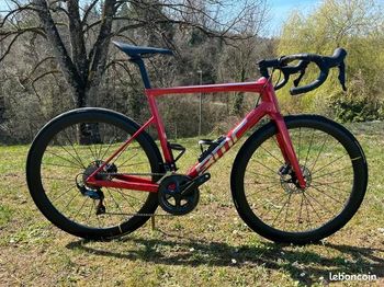 Used BMC Teammachine SLR FIVE 2022 2022 Road & Gravel — image 2 of 6
