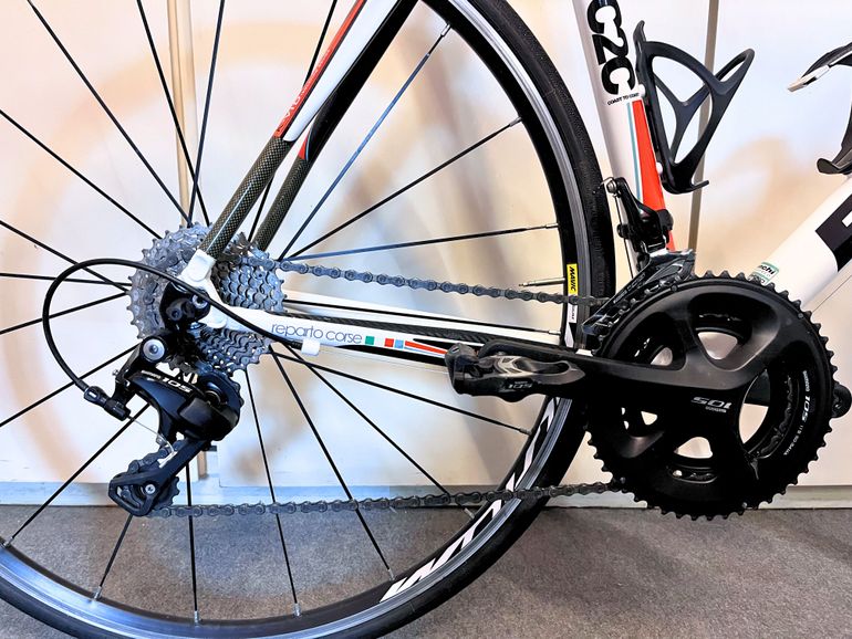 Used Bianchi Bianchi Via Nirone 7 Shimano 105 11v 2012 Road & Gravel — image 2 of 4