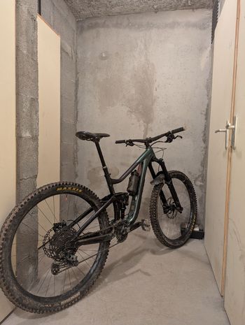 Used Giant Reign 1 2024 2024 MTB