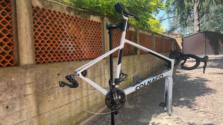 Used Colnago V3 Shimano 105 Di2 2023 Road & Gravel, White — image 20 of 22