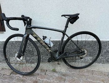 Used Trek Émonda SL 6 Disc Pro 2020 2020 Road & Gravel — image 2 of 6