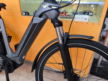 Bianchi e-Omnia C Type DEORE 2025 2025 Urban usato, Grigio chiaro — immagine 3 di 3