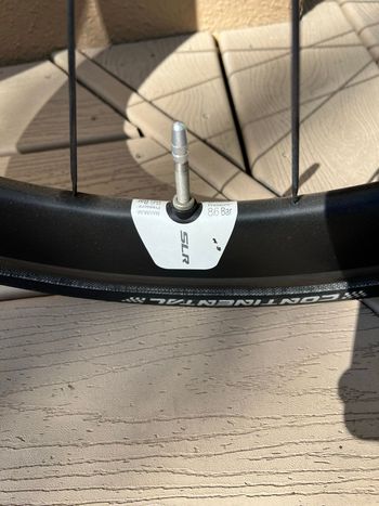 Used Giant TCR Advanced SL 2 2016 2016 Road & Gravel, White — image 5 of 5