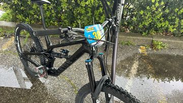 Used Canyon Torque 29 CF 8 2023 2023 Mountainbike, Black, Mixed — image 8 of 8