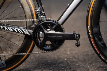 Used Canyon Ultimate Shimano Ultegra Di2 2018 Road & Gravel, Black — image 3 of 6