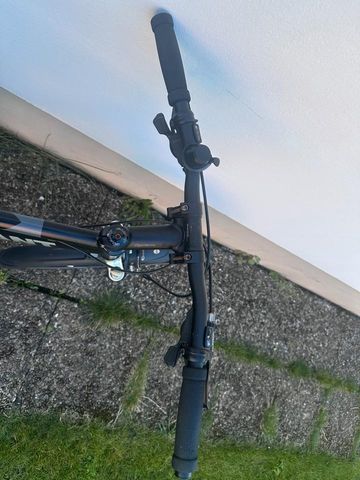Used Giant Custom Other Shimano 2009 Road & Gravel, Black — image 5 of 8