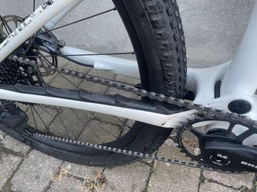 Used Specialized Epic SRAM GX Eagle 2024 Mountainbike, White, 29 — image 17 of 19