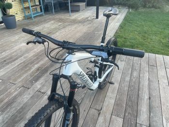 Used Specialized Epic SRAM GX Eagle 2024 Mountainbike, White, 29 — image 3 of 9