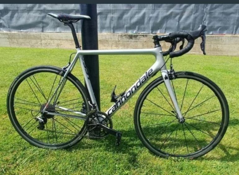 Used Cannondale SuperSix EVO Shimano Dura Ace 2016 Road & Gravel, Hellgrau — image 1 of 6