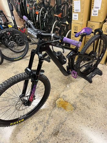 Canyon, Strive SRAM GX Eagle