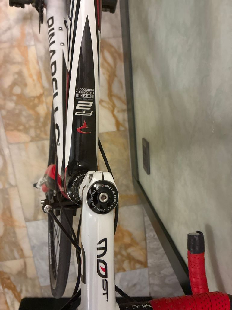 Used Pinarello Pinarello Custom Campagnolo Chorus 2012 Road & Gravel — image 3 of 3