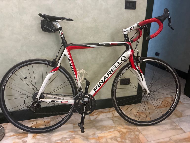 Used Pinarello Pinarello Custom Campagnolo Chorus 2012 Road & Gravel — image 1 of 3