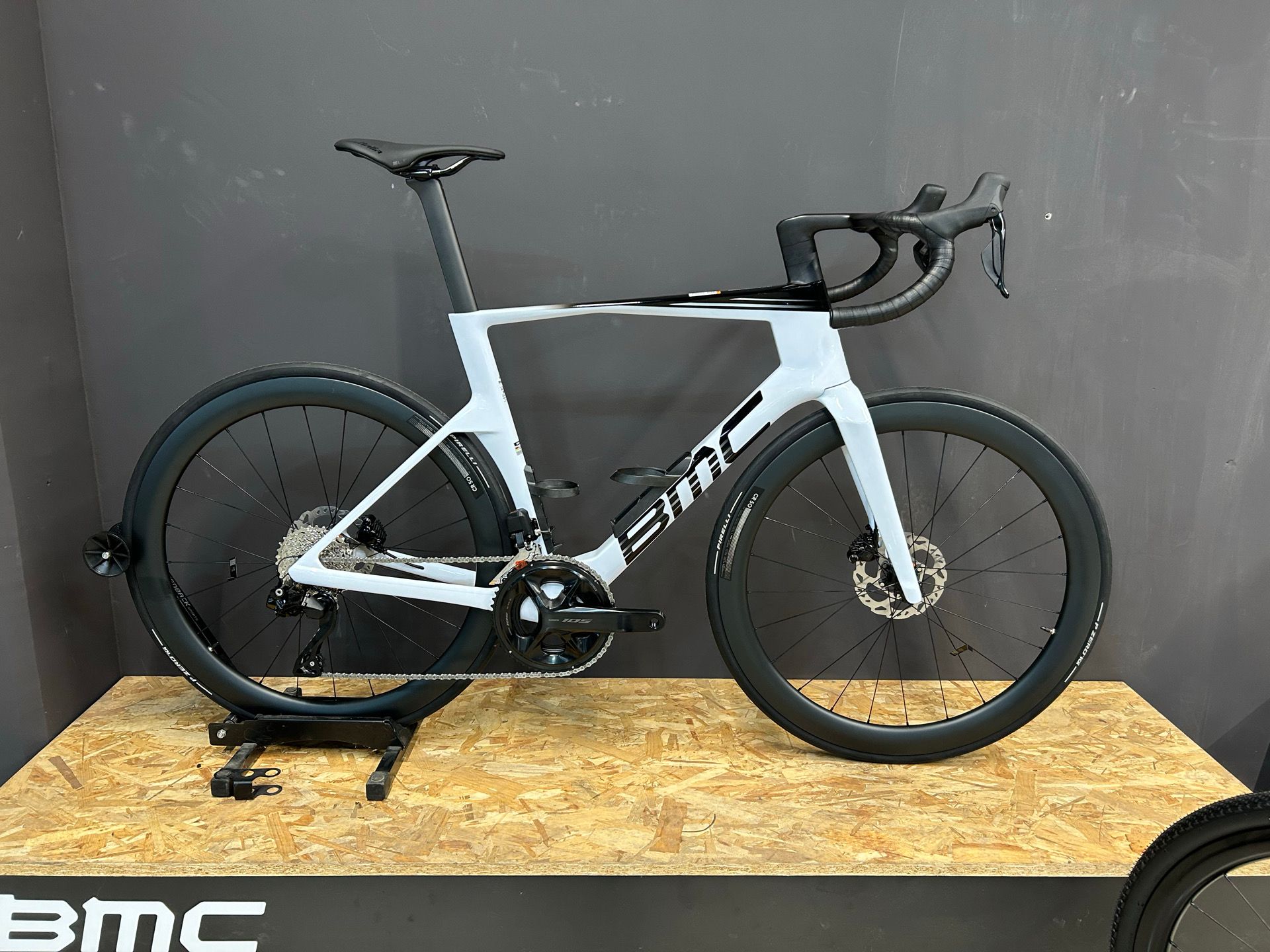 Team Machine R 01 BMC Teammachine R 01 FIVE 2026 2026