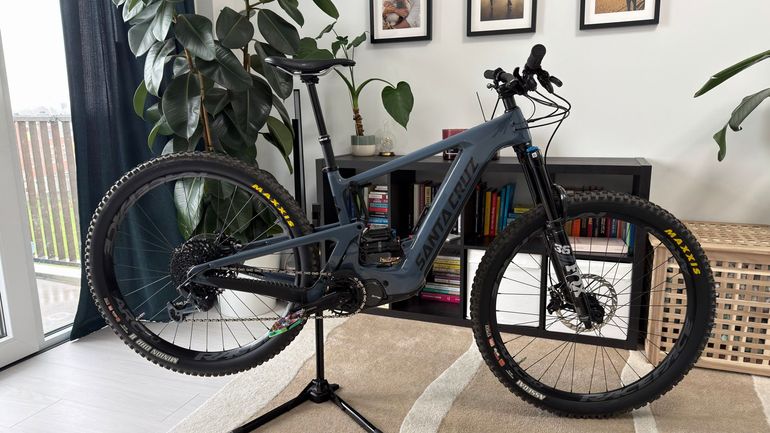 Used Santa Cruz HECKLER S / Carbon C / 29 2023 2023 Mountainbike, Blue, 29 — image 1 of 19