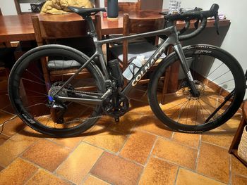 Colnago, V4 Shimano 105 Di2 2025
