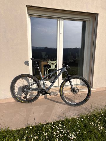Použité Wilier Urta Max SLR SRAM XX SL EAGLE AXS T-TYPE 1X12S + WITH POWER METER 2025 2025 MTB