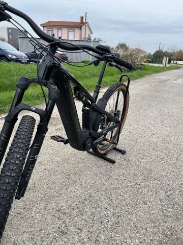 Używany Trek POWERFLY FS+ 6 2026 Mountainbike — zdjęcie 2 z 4