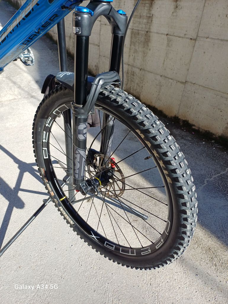 Used Mondraker CHASER R 2022 2022 Mountainbike, Blu — image 3 of 7