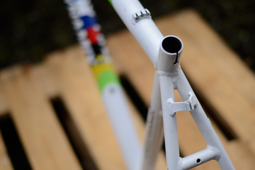 Full Dynamix Hardtail Aluminium Mountainbike MTB Frame Frameset 2000 Mountainbike usato, Bianco — immagine 17 di 31