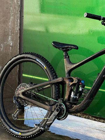Gebrauchtes Giant Reign Advanced Pro 1 2023 2023 Mountainbike, Schwarz, 29 — Bild 3 von 8