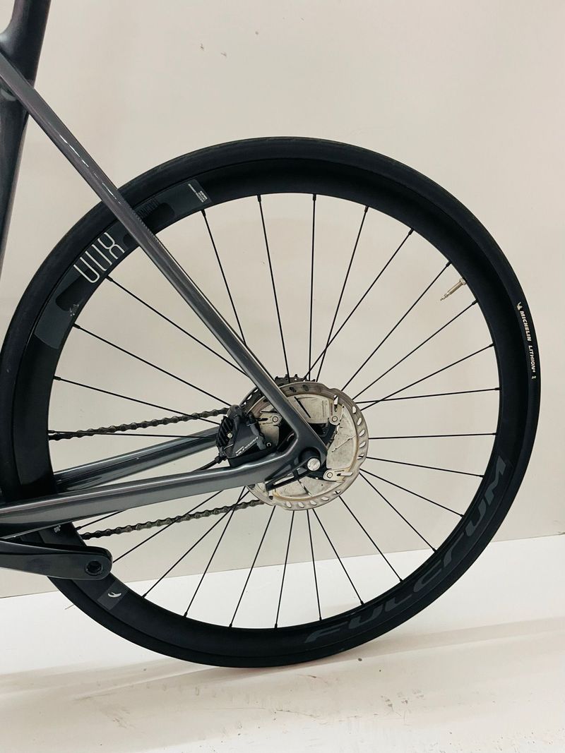 Used Trek Emonda Shimano Ultegra 2024 Road & Gravel, Light Gray — image 9 of 11