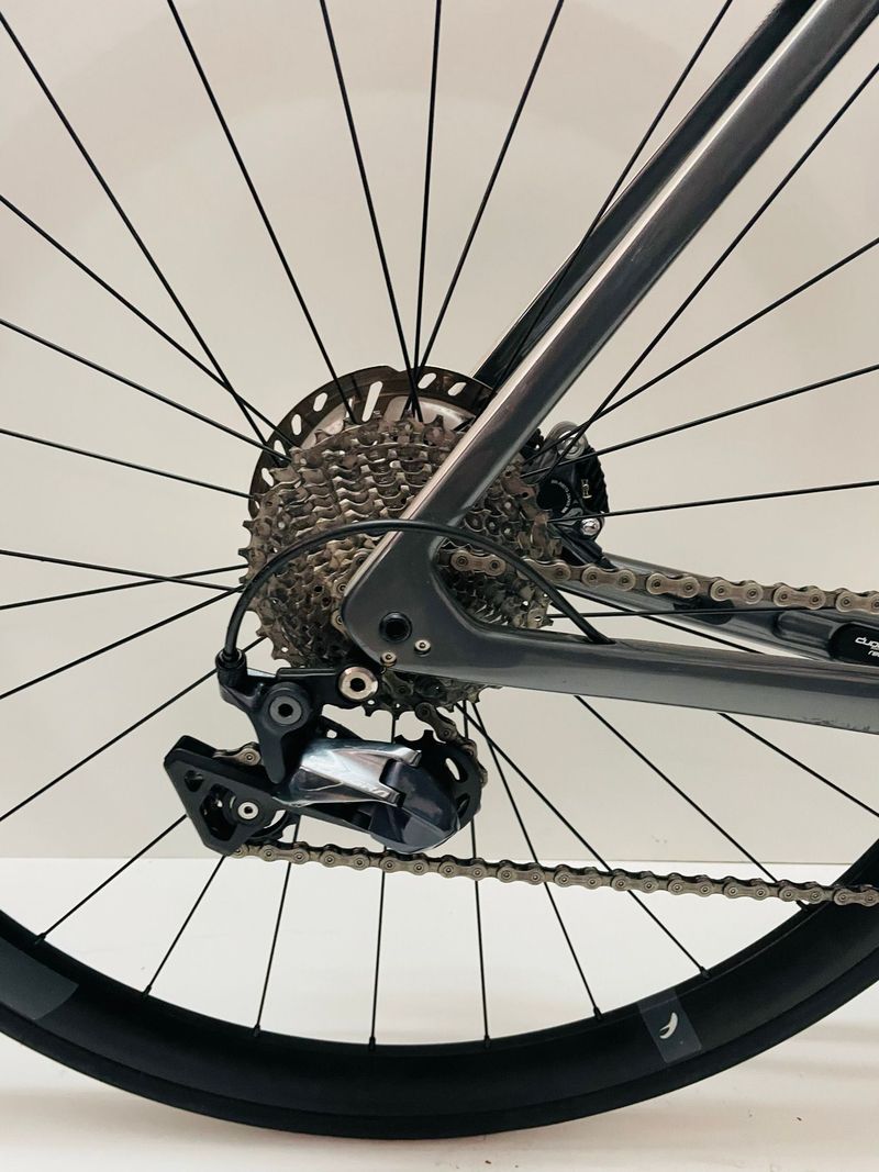 Used Trek Emonda Shimano Ultegra 2024 Road & Gravel, Light Gray — image 4 of 11